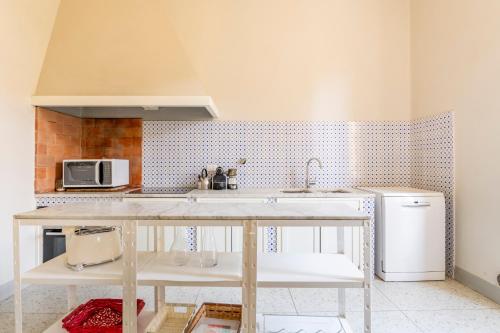 Garden Villa for Groups, Central Florence Base