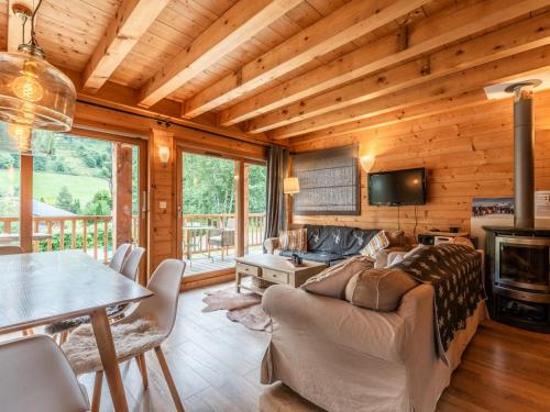 Chalet spacieux avec sauna et WiFi aux Gets - FR-1-671-259