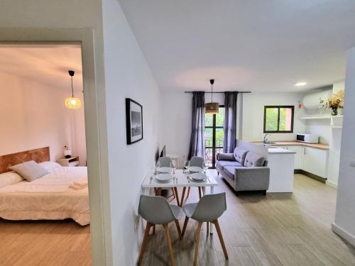 San Isidro City Center & Beach Apartments