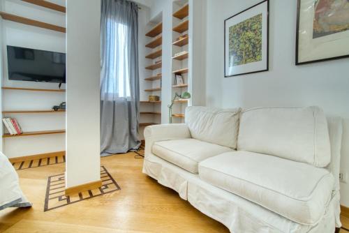 Panoramic Penthouse with terrace - 20 minutes from San Siro & Duomo