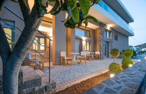 Mylos Modern Apartments,By Idealstay Experience