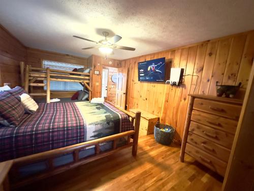 Lazy Bear Den photo 21