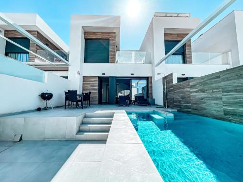 Fee4Me Villa with Pool on the Costa Blanca