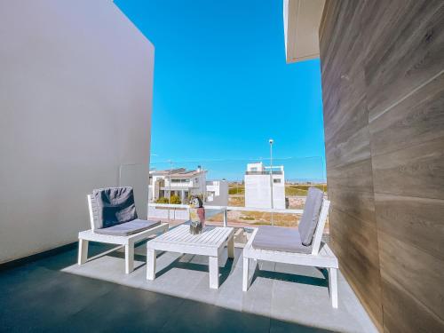 Μπαλκόνι ή βεράντα στο Fee4Me Villa with Pool on the Costa Blanca