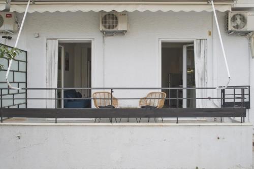 Milena Comfy Piraeus Reno Apt AC & Full Kitchen
