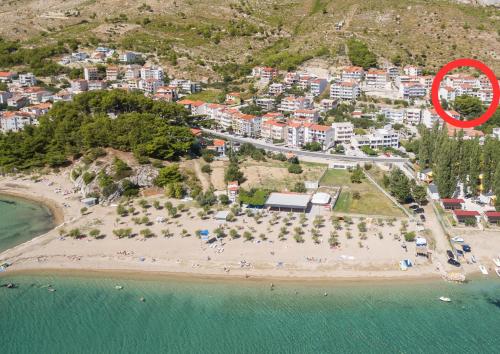 Sea Breeze Apartment