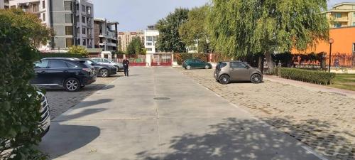 Nabolaget omkring lejligheden eller i nærheden