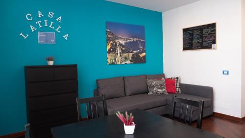 A seating area at Casa Latilla