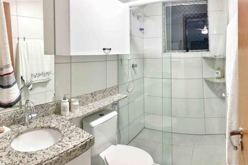 Lindo Apartamento na praia de Ponta de Campina tesisinde bir banyo