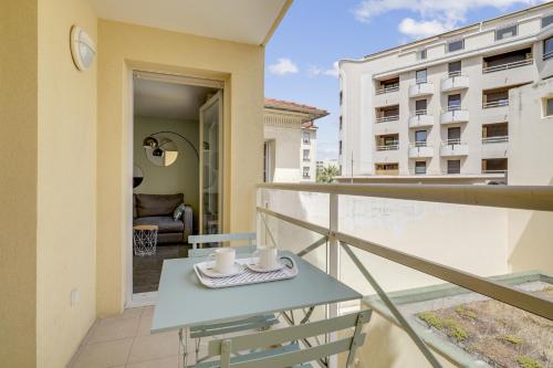 Le galet, appartement de standing, hyper centre, parking privé, à 100 m de la mer
