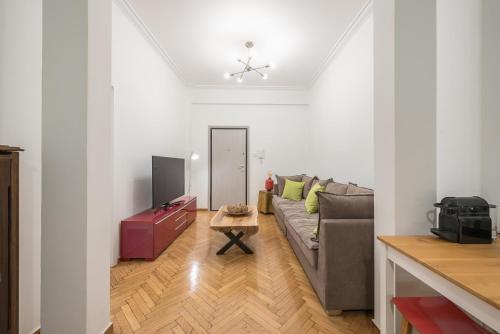 Stylish Luxury Apartment at Ampelokipi Metro Station