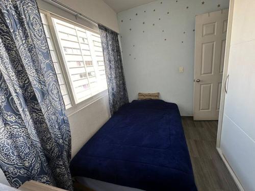 Кровать или кровати в номере Excellent Condo/Ideal for Homeoffice