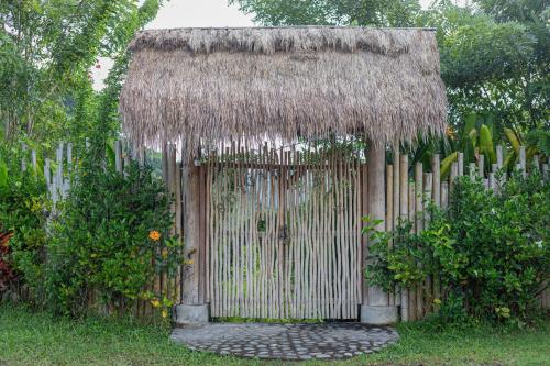 Сад в Shigar Livin Bali