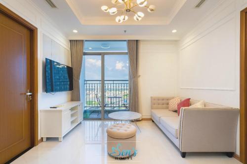 Gallery image of Free AIRPORT PICK-UP - Luxury 3BR L3 High floor with River view L3-30 in Ho Chi Minh City