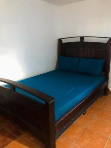 Ένα ή περισσότερα κρεβάτια σε δωμάτιο στο Casa Konsag