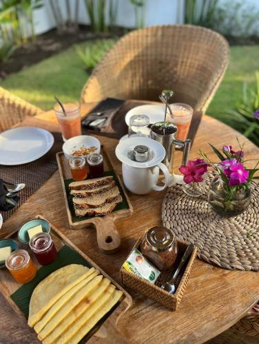 Jídlo v vily nebo okolí