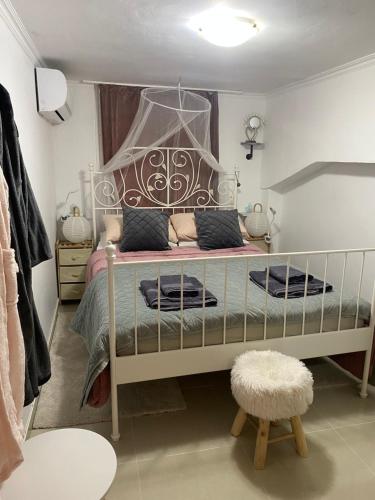 Postel nebo postele na pokoji v ubytování Casa Fiore, Rhodes