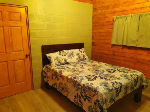 Giường trong phòng chung tại Cabaña Paraíso Jaular