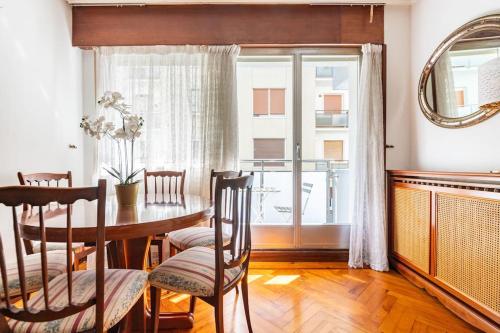 Amplio y acogedor piso en pleno barrio de Gros, en Donostia - San Sebastián