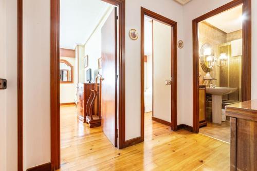 Amplio y acogedor piso en pleno barrio de Gros, en Donostia - San Sebastián