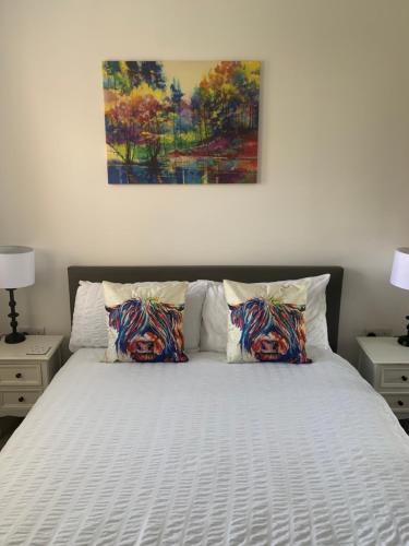 Postel nebo postele na pokoji v ubytování New Holliday Villa, Anstruther