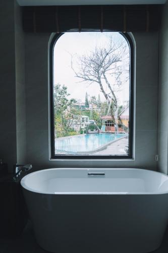 Фотография из галереи Goldient Boutique Hotel в Далате