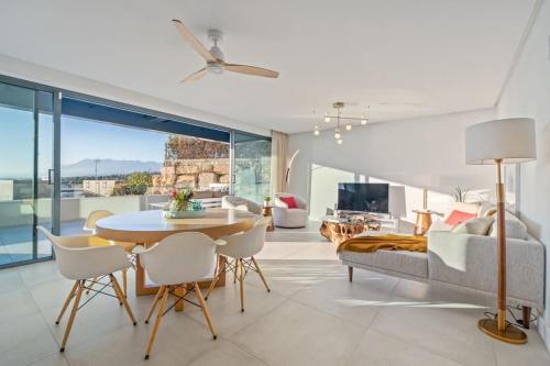 Penthouse Panorama