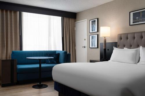 DoubleTree By Hilton Baltimore North Pikesville Image