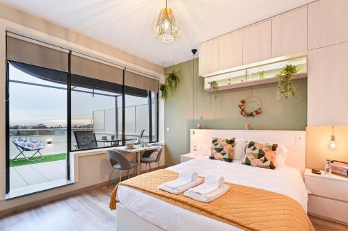 Julio Dinis Porto Secret Retreat - by Guest SPA