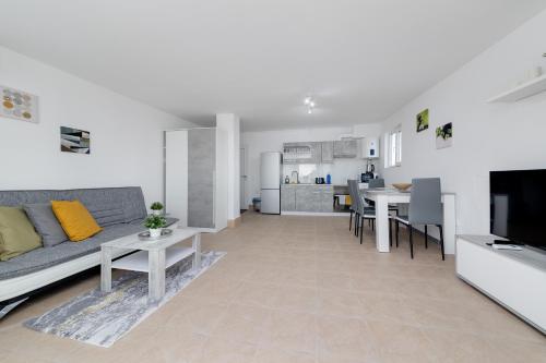 Cosy Apartment near the sea