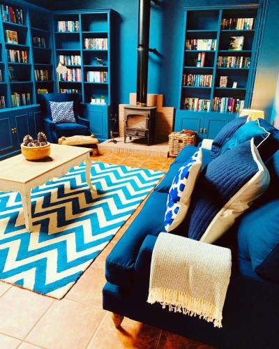 Perpustakaan di rumah percutian