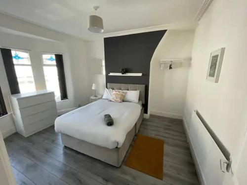 מיטה או מיטות בחדר ב-Suite 3 - Classic Private Room near City Centre