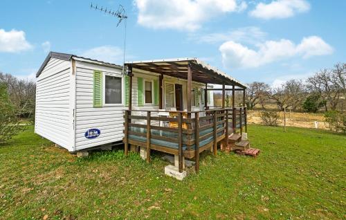 3 Bedroom Amazing Home In Barjac