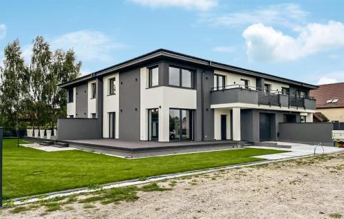 Awesome Home In Kamien Pomorski