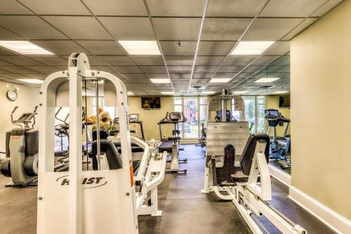 Fitness centrum a/nebo fitness zařízení v ubytování Azure