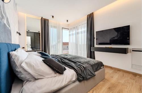Luxury Villa Kaia -Heated pool, Sea View, Jacuzzi, Gym and Sauna
