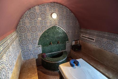 Koupelna v ubytování Kasbah Hotel Tombouctou