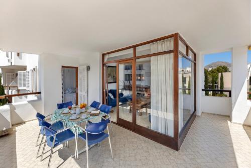 Llenaire 1, sea view, pool, wifi