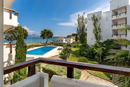 Llenaire 1, sea view, pool, wifi