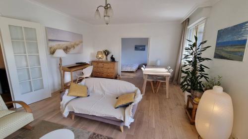 Photo de la galerie de l'établissement *AGENCE MOMENT' APART* OPALE, à Lille