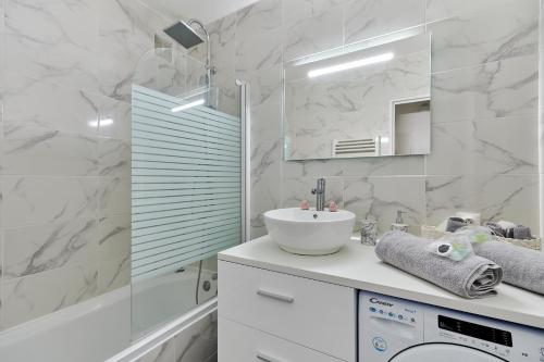 Koupelna v ubytování Maison Jade - piscines partagées