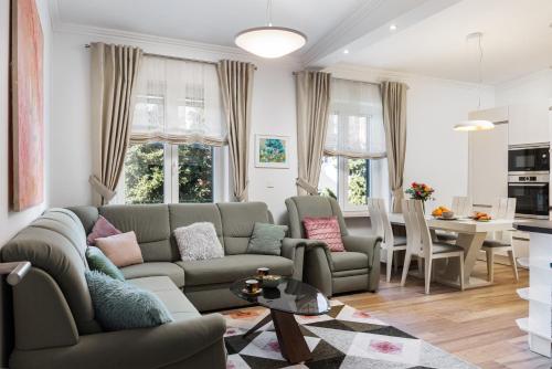 Luxury Sunset Beach Apartments