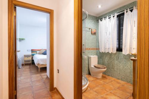 Un baño de Villa en Valencia, metro, accesibilidad