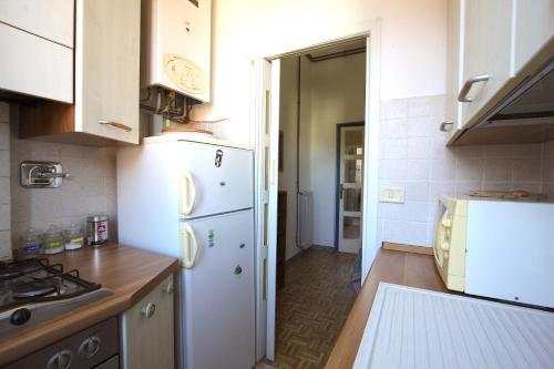 Sara Holiday House