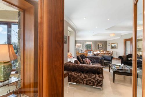 Foto da galeria de Property 434 - Oughterard em Oughterard