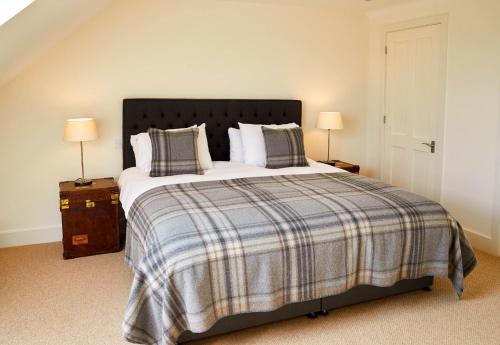 Una cama o camas en una habitación de Host & Stay - PigLets