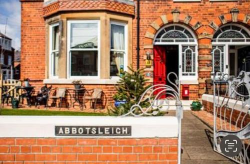 Abbotsleigh of Whitby photo 13