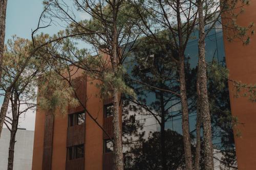 Το κτήριο όπου στεγάζεται  το ξενοδοχείο