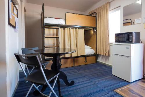TV a/nebo společenská místnost v ubytování RAD Hostel