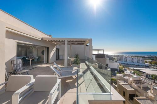 Penthouse with ocean view 4 bedrooms apartment